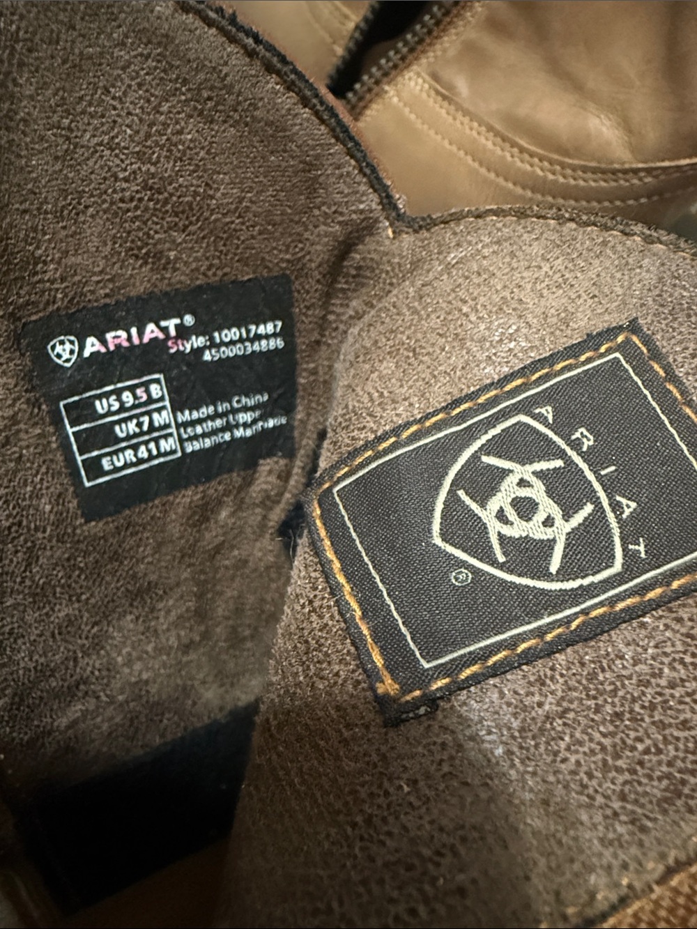 Women’s Tan Leather Zip Ariat Western short Boots - Picture 2 of 5